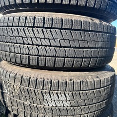 中古スタッドレスタイヤホイールセット195/65R15
