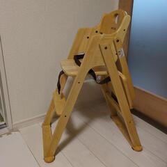 ✦まめきち様✦カトージ、木製テーブル付ベビーチェアの画像