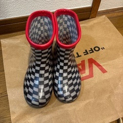カーズの長靴(17センチ)