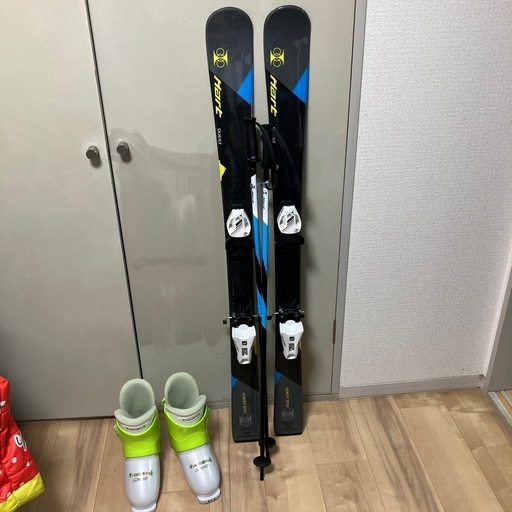 ジュニア　スキー3点セット　新品