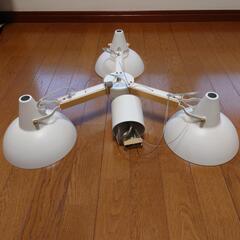 ペンダントライト（LED電球装着済み）の画像