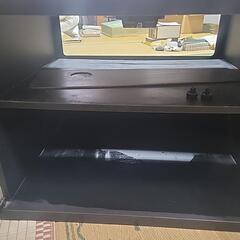 テレビボードの画像