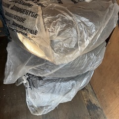 アウディQ5 純正アルミ スタッドレス 4本セットの画像