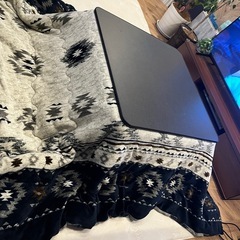 【取引中
】ニトリこたつ こたつ布団付き