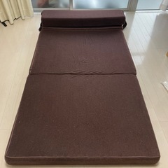 ソファベッド&ブランケット付き　の画像