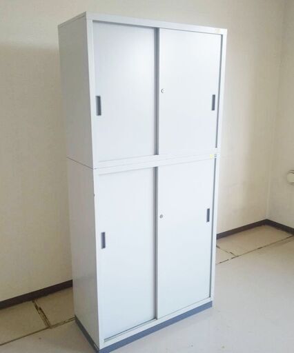 【KOKUYO】コクヨ製 2段書庫　引き違い戸　鍵無し■U-949