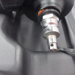 マキタ makita AT451H 高圧フロアタッカ 中古美品 【ハンズクラフト宜野湾店】の画像