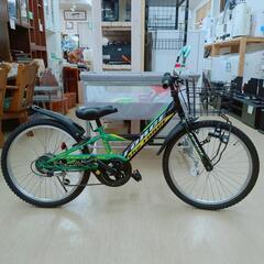 子供用自転車☆CROSS FORCE☆グリーン＆ブラックカラー☆22インチ【浜村鹿野温泉ICから3分 買取本舗 宮本リサイクル 営業時間9～19時 定休日水曜のみ←連絡できませんm(_ _)m】の画像