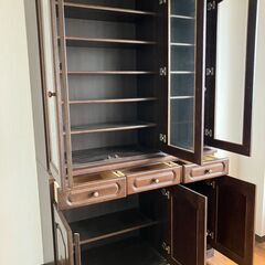 【値下げ】食器棚◆カントリー調の画像