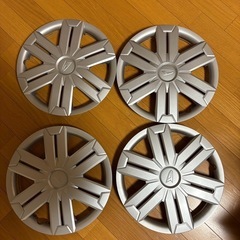 ダイハツアトレー純正ホイールキャップ 4 個セット