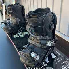 K2 スノーボード PARKSTAR TWIN 149CM（ビンディング "K2 FORMULA"・ ブーツ "MAYSIS 27cm"付）の画像