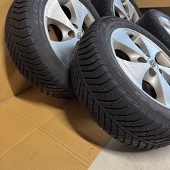 アルファード純正ホイール オールシーズンタイヤの画像
