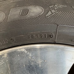 アルファード純正ホイール オールシーズンタイヤの画像