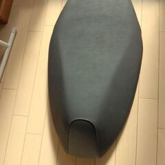 ヤマハxフォース155の純正シートの画像