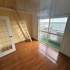 ⭐️保証人＆保証会社不要の楽ちん貸⭐️バス停まで4分！コンビニや病院が徒歩圏内の都市ガス物件♪の画像