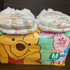 グーン　パンツM