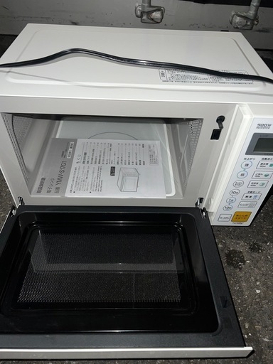 (運搬費込)2021年製電子レンジ