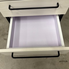 デスクワゴンの画像