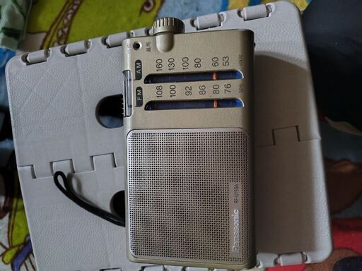 Panasonic　ミニ２バンドラジオ　RF-U15A