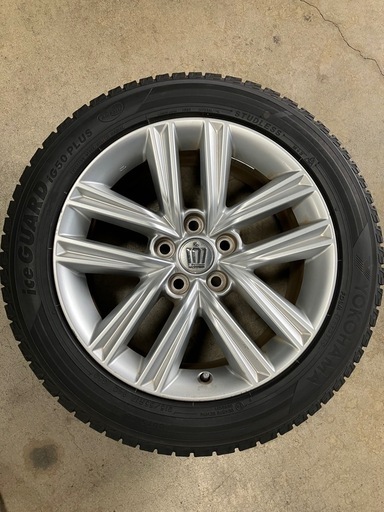 中古冬タイヤ　クラウン　トヨタ純正品215/55 R17, 94Q 1G50