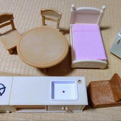 お値下げしました※美品※シルバニアファミリー・お家と家具の画像