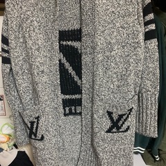 カーディガン
