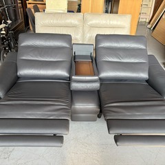 3人掛けソファーイタリア社製本革 電動リクライニングソファ 463CMLY Used/キレイの画像