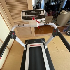 Reebok ルームランナーの画像