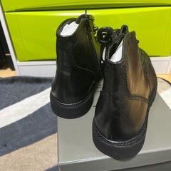 更に値下げ　革 ブラックブーツ　　新品　　27.5cmの画像