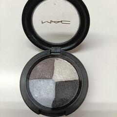 MAC　アイシャドウの画像