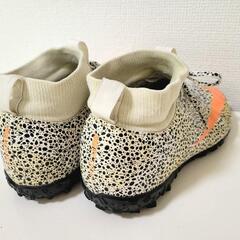 NIKE ナイキ　サッカー　ジュニア　トレーニングシューズ　マーキュリアル　23.5の画像