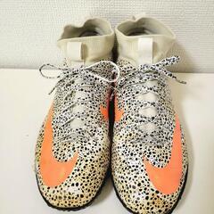 NIKE ナイキ　サッカー　ジュニア　トレーニングシューズ　マーキュリアル　23.5の画像