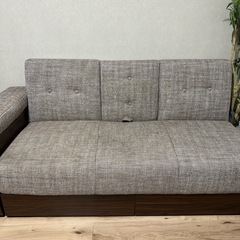 日曜引き取り限定　収納付き3人掛けソファ