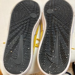 NIKE SB  27.0cmの画像