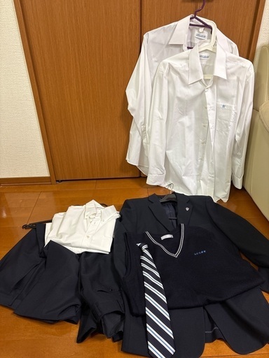聖ウルスラ学院英智　制服