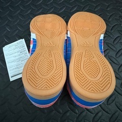 新品adidasシューズ　21cmの画像