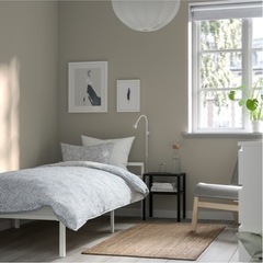 IKEAのシングルベッドの画像
