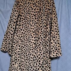 Didi by florence ヒョウ柄コート M ポケット付 ボタンダウンの画像