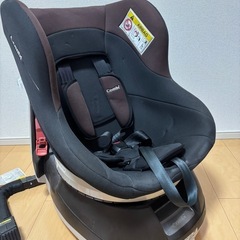 【決まりました】Combi チャイルドシート　