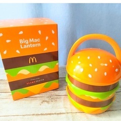 新品未使用　ビックマックランタンとポーチの画像