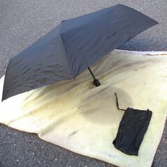 ☆シンプルな折りたたみ傘 持ち運び便利◆急な雨でも大丈夫