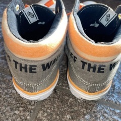 取引中【26cm】off the wall 靴の画像