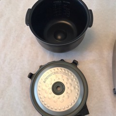 炊飯器の画像
