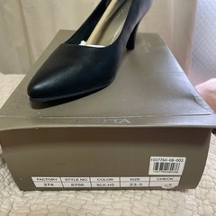 新品未使用 ALETTA パンプスの画像
