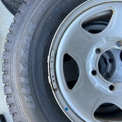 ハイエースSTUDLESS2023年製ホイール セットの画像