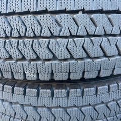 ハイエースSTUDLESS2023年製ホイール セットの画像