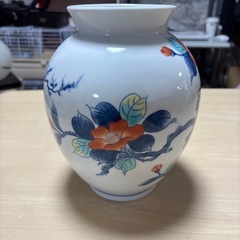 伊万里焼・鍋島焼・青山窯・花瓶の画像