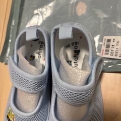 新品未使用バースデー上履き18.0cmの画像