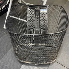 原付スクーター　フロントバスケット