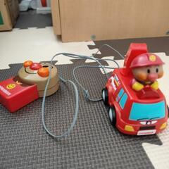 アンパンマンラジコンカーの画像